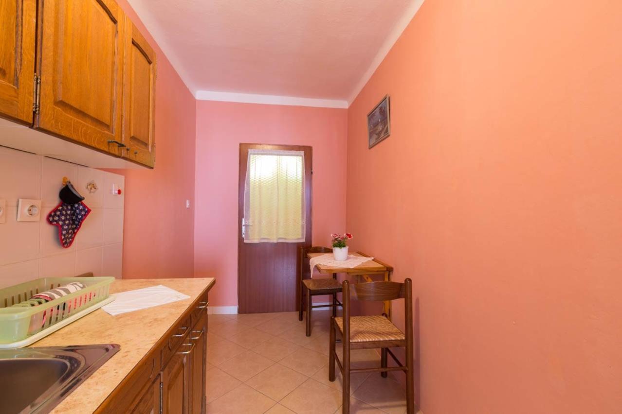 Apartments By The Sea Mali Losinj Veli Losinj Exterior photo