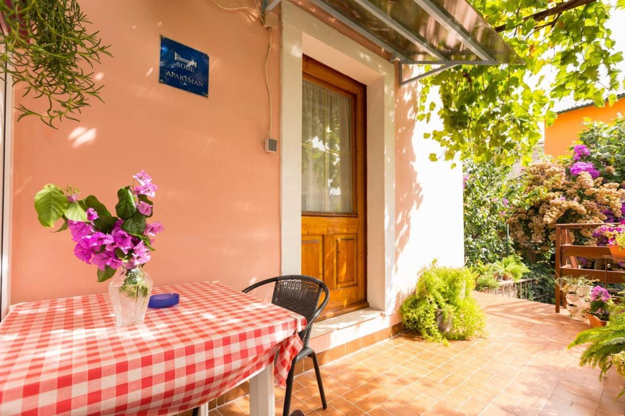 Apartments By The Sea Mali Losinj Veli Losinj Exterior photo